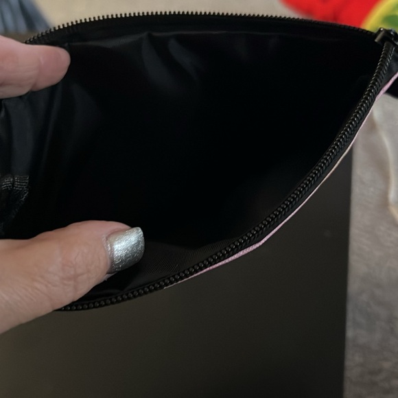 Labubu Makeup Pouch Pencil Case NWOT - Picture 2 of 3